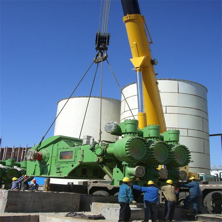 印江吊车出租安全指南：现场作业必须掌握的6大规范