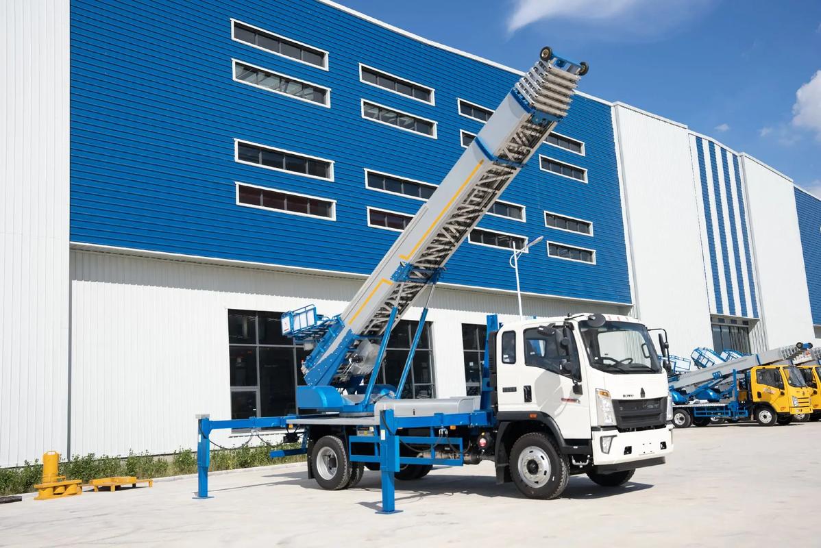 印江小型云梯车上料车租赁多少钱