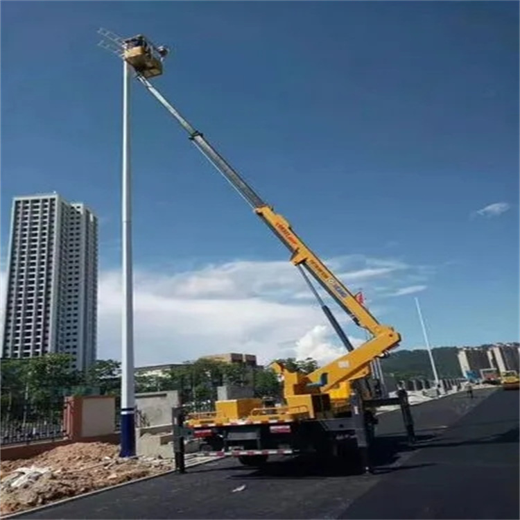 印江维修路灯的曲臂升降车出租