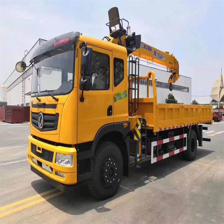 印江附近找一辆随车吊出租